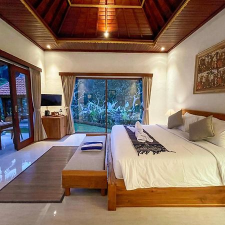 Gunung Kawi Villa Тегаллаланг Экстерьер фото